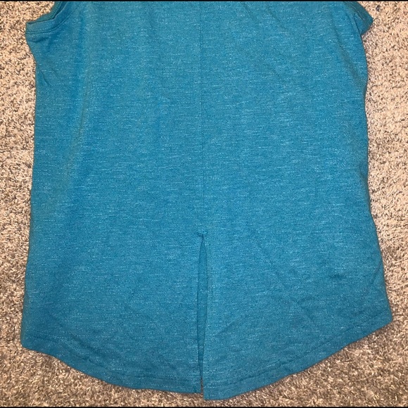Columbia Light Blue tank top size M - Picture 10 of 11